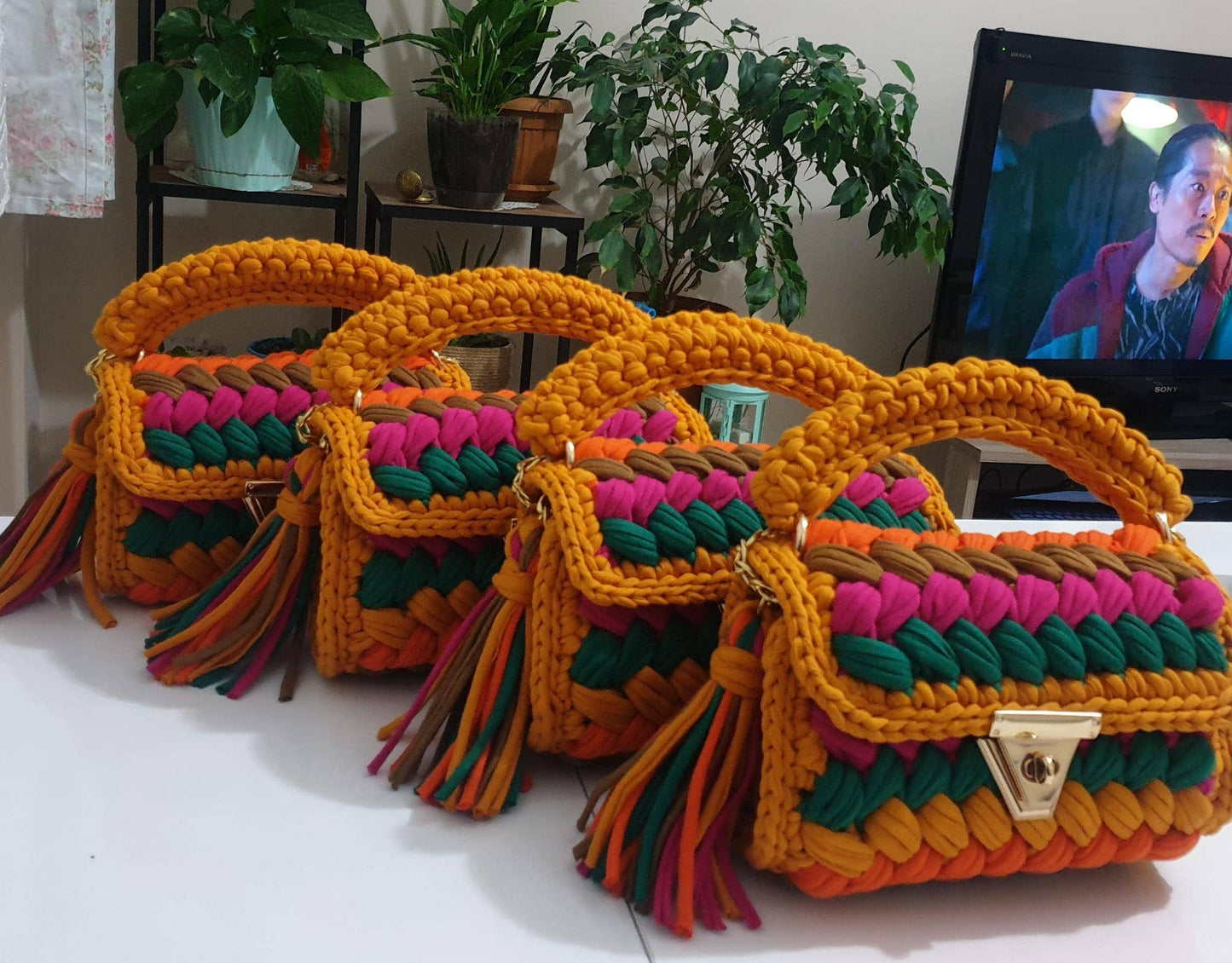 CHQEL Clutch Bag for Women, Handmade Crochet Purse